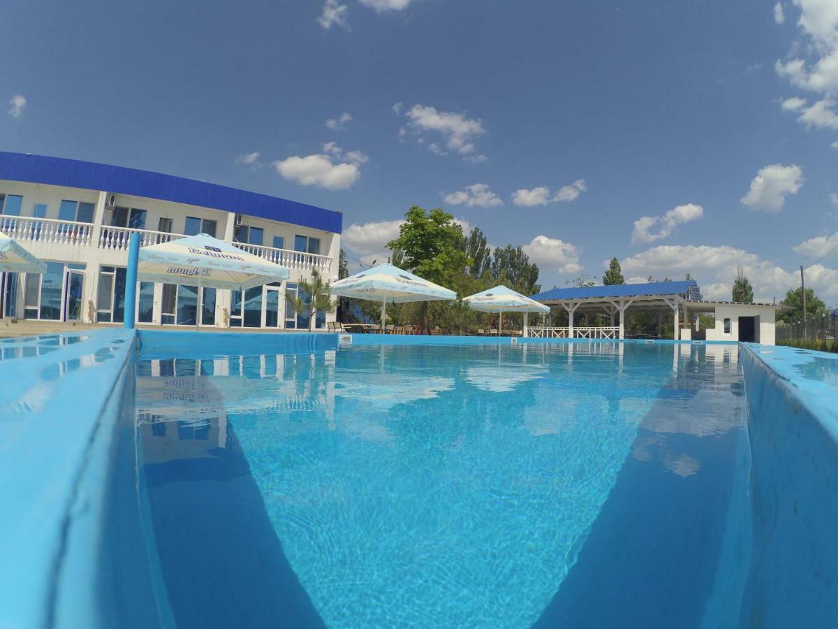 Marmaris Hotel Skadovs'k Exterior photo